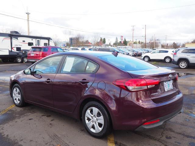 2017 kia forte lx lx 4dr sedan 6a for sale in eugene, oregon