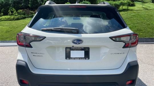 2025 Subaru Outback 2.5i