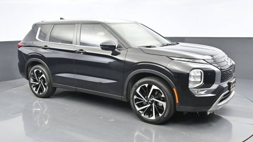 2022 mitsubishi outlander se