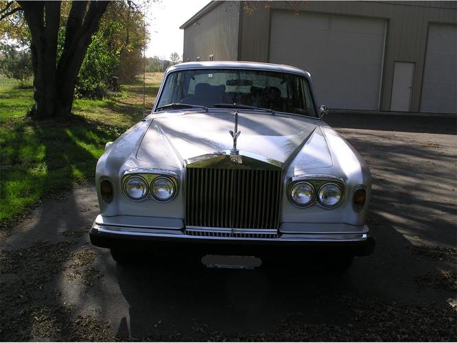 1974 rolls-royce silver shadow in stillwater, minnesota