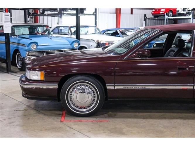 1996 cadillac deville in kentwood, michigan