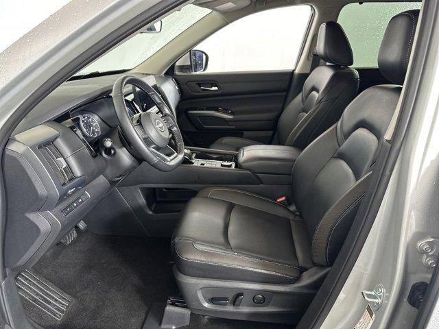 2023 nissan pathfinder sl 4wd