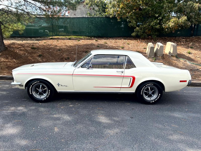 1968 ford mustang