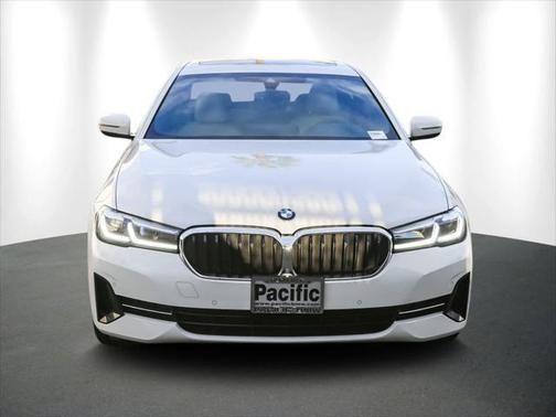 2021 bmw 530