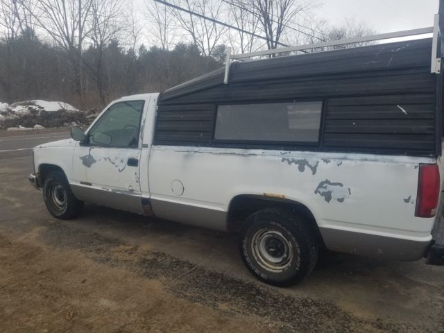 1994 chevrolet c1500 2wd reg cab long bed 5 spd man chevy runs and drives 4.3lv6