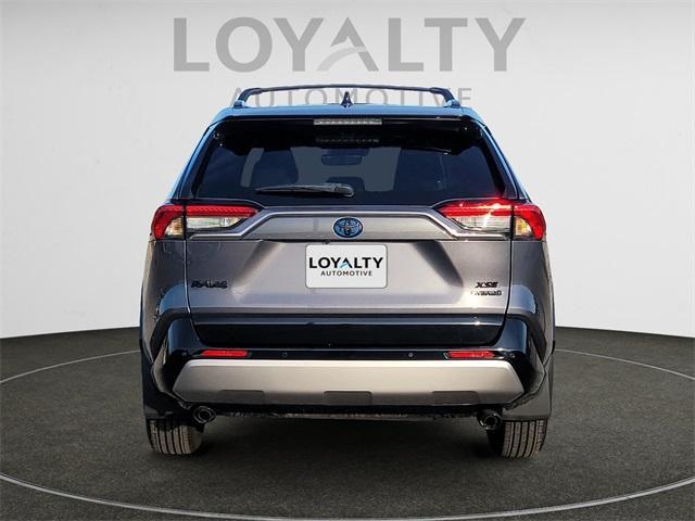 2024 toyota rav4 hybrid xse