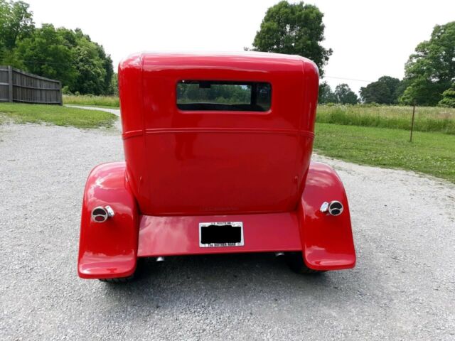 1930 ford w/32 grille and 4" chop