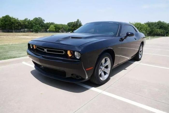 2019 dodge challenger sxt coupe 2d in dallas, texas