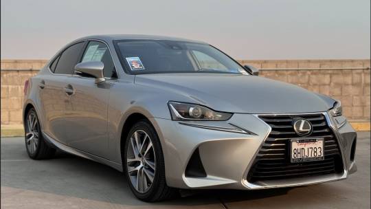 2019 Lexus IS