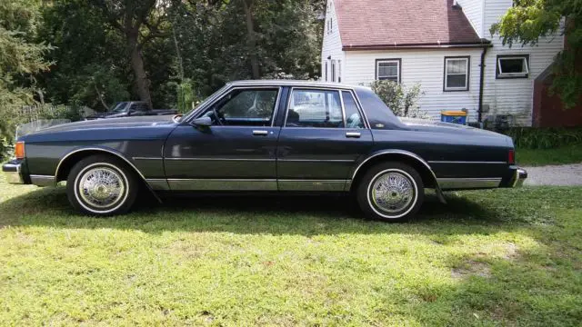 1986 chevy caprice classic mint condition,1 owner , low miles