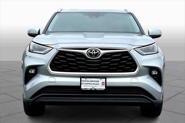 2021 toyota highlander xle