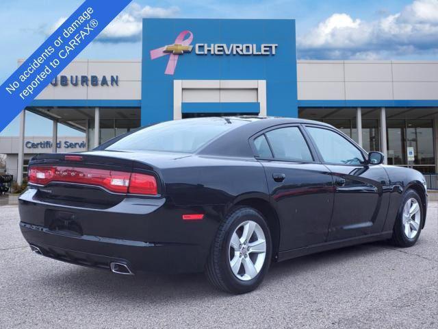 2013 dodge charger se