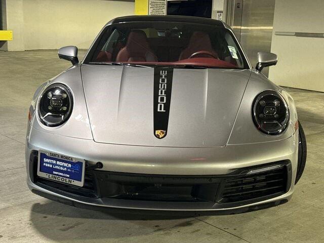 2022 porsche 911 carrera s