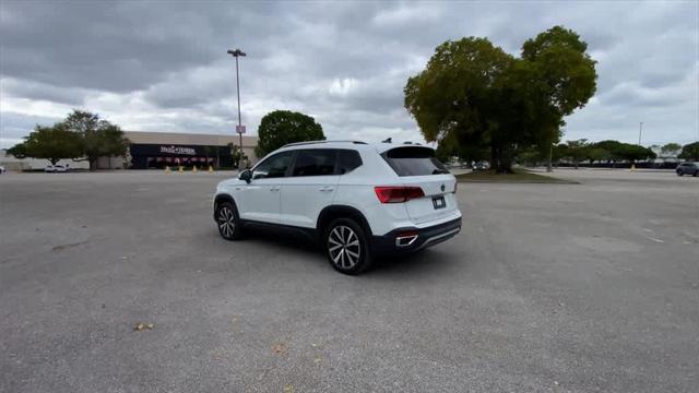 2023 volkswagen taos 1.5t se