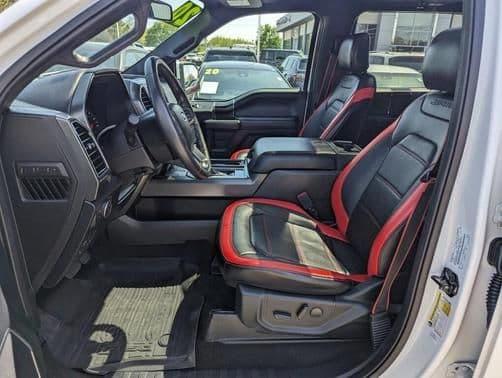 2020 ford f-150 lariat in waterloo, iowa