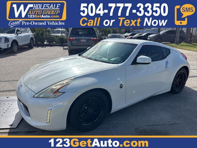 2014 nissan 370z base