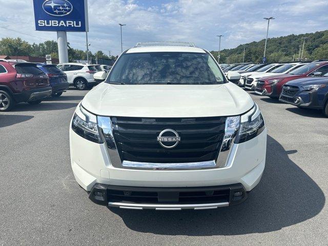2023 nissan pathfinder sl