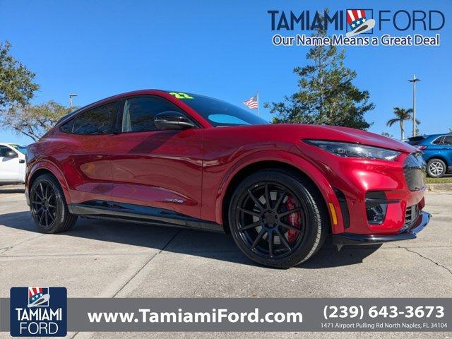 2022 ford mustang mach-e gt