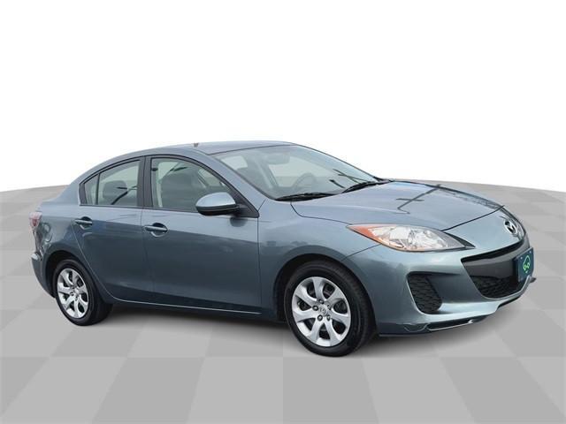 2013 mazda mazda3 i sv