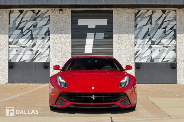 2014 ferrari f12berlinetta base