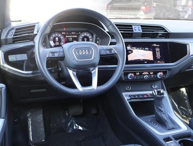2022 audi q3 40 premium