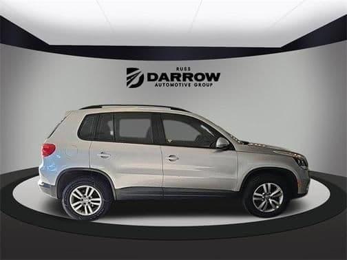 2016 volkswagen tiguan s in west bend, wisconsin