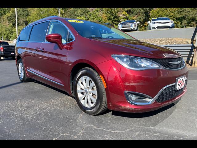 2018 chrysler pacifica touring-l plus