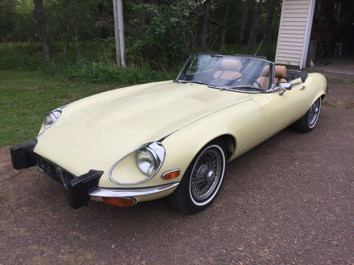 1974 jaguar xke v12 roadster