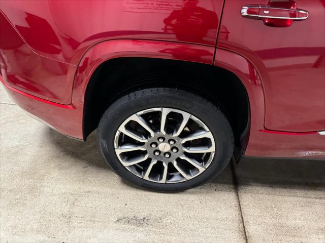 2022 gmc acadia denali