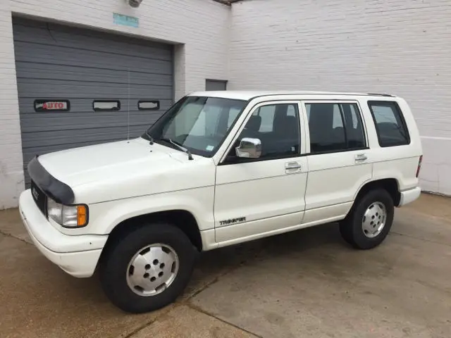 1993 trooper 5 speed 2 owner free shipping to your door! make offer!