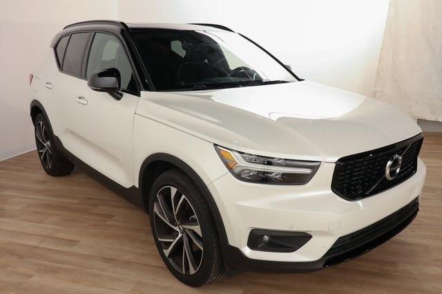 2021 volvo xc40 r-design