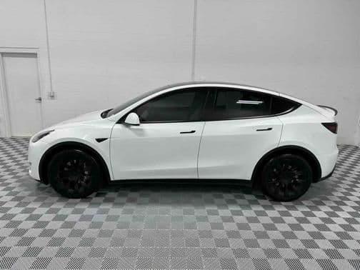2021 tesla model y in grand rapids, michigan