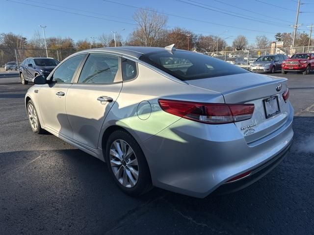 2017 kia optima lx