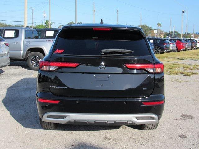 2022 mitsubishi outlander black edition 2wd