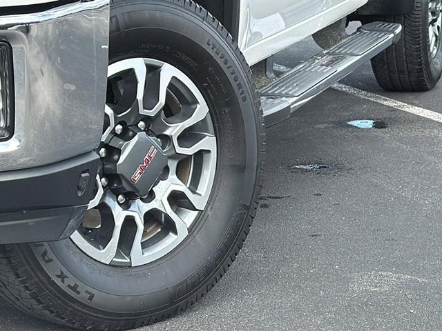 2022 gmc sierra 2500 slt