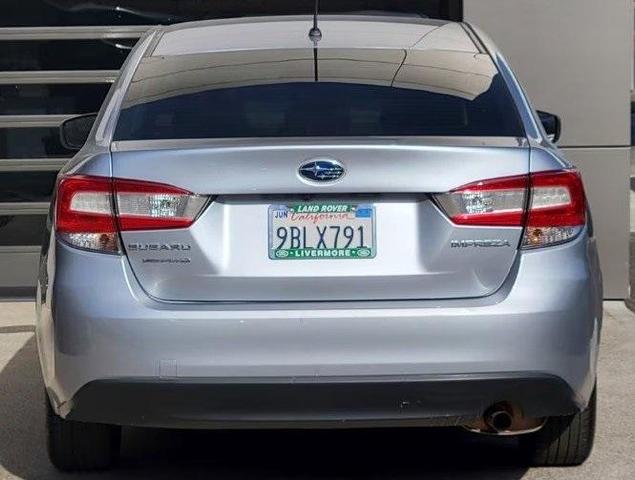 2022 subaru impreza base