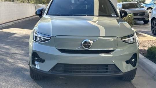 2024 Volvo C40