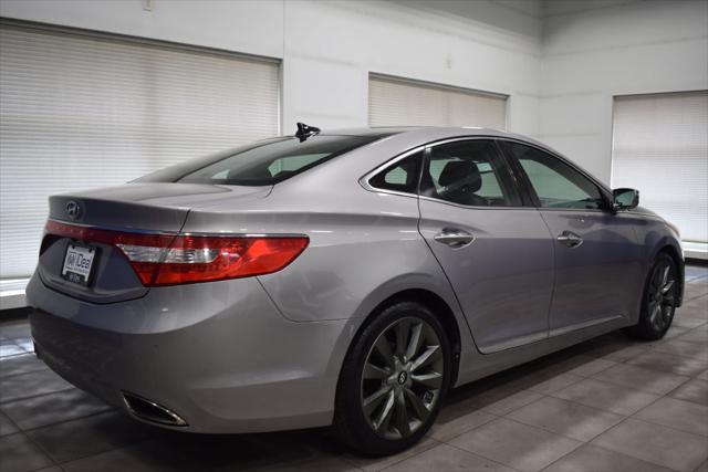 2013 hyundai azera base