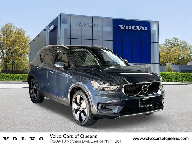2022 volvo xc40 t5 awd momentum