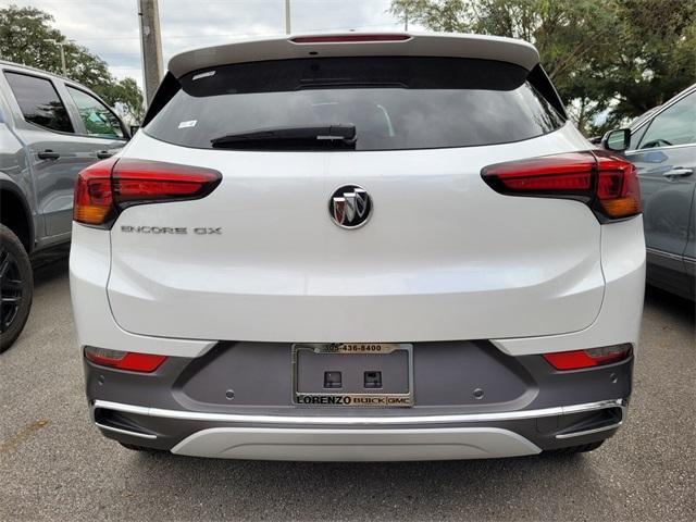 2022 buick encore gx essence