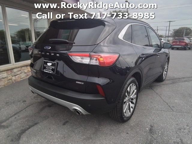 2021 ford escape titanium