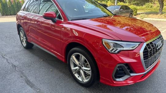 2022 Audi Q3