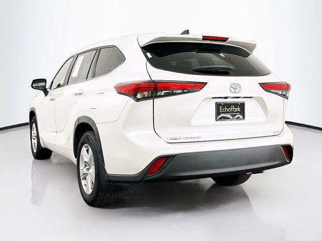 2023 toyota highlander l
