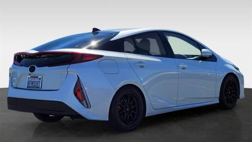 2018 toyota prius prime premium