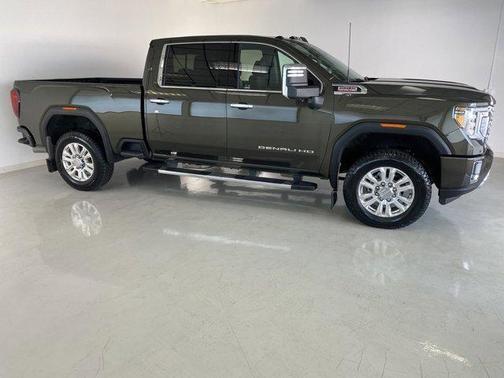 2022 gmc sierra 3500 in milwaukee, wisconsin