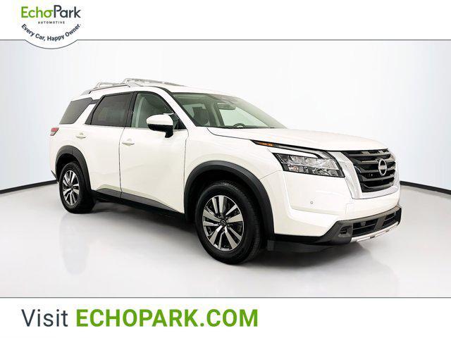 2023 nissan pathfinder sl 4wd