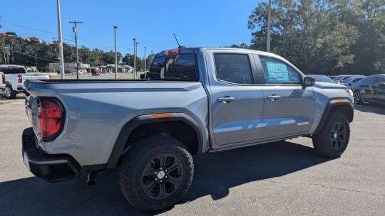 2024 GMC Canyon