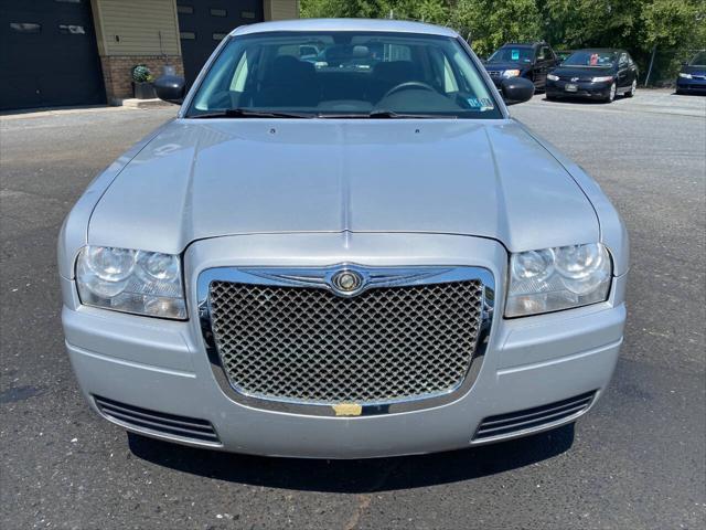 2009 chrysler 300 lx