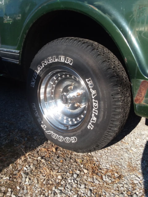 1972 cherolet c10 2wd, strait body, runs, drives, $4000 in new parts alone
