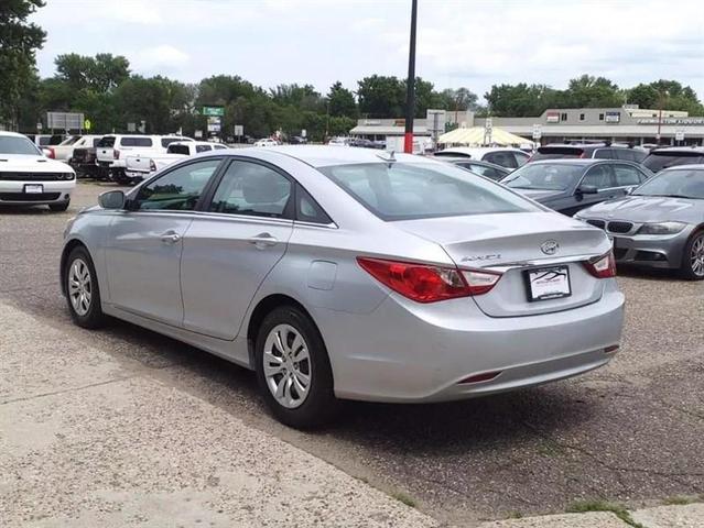 2012 hyundai sonata gls